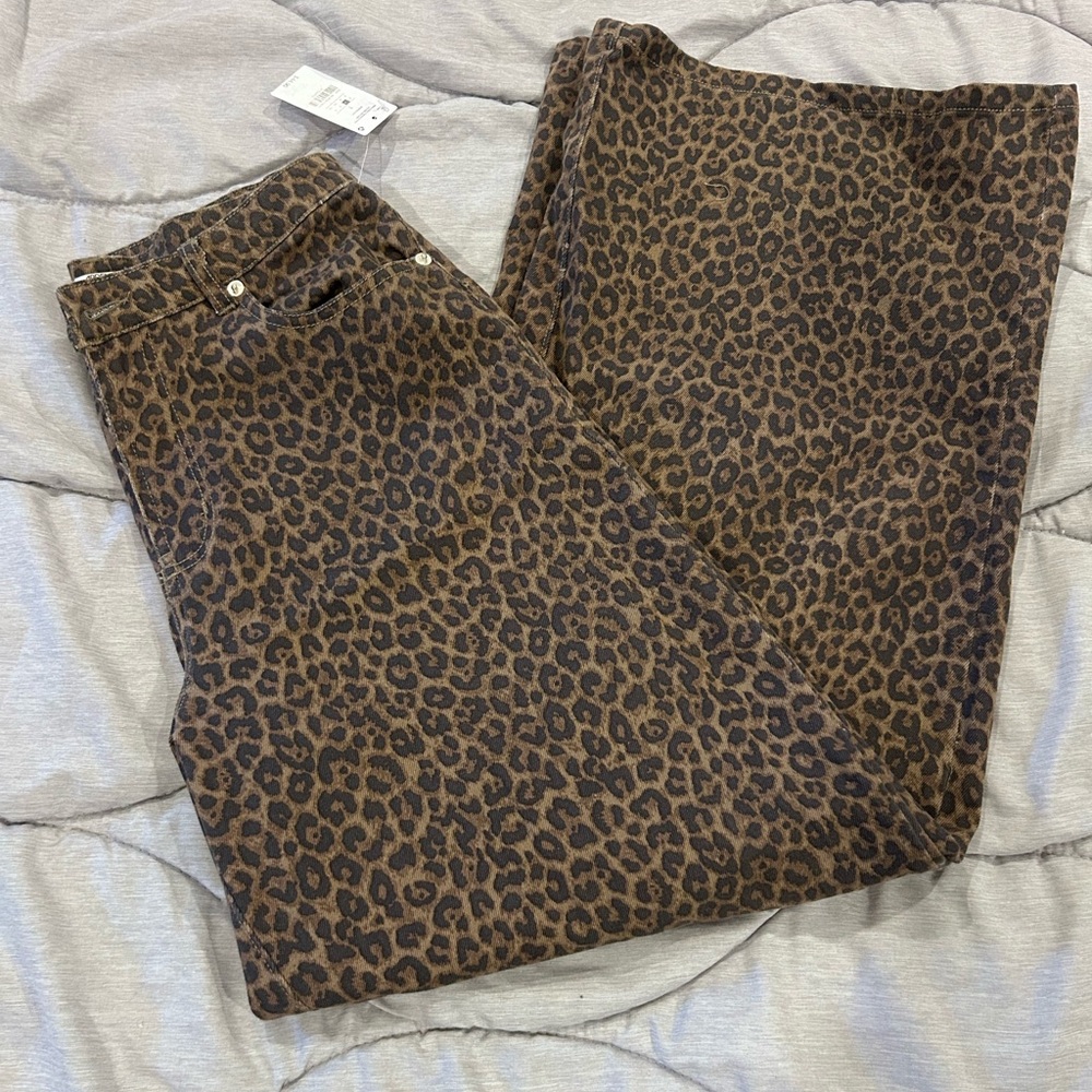 BNWT wide leg jeans